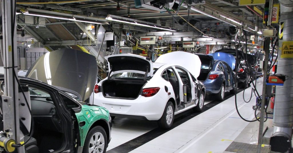 Global Auto Industry Sales Fall