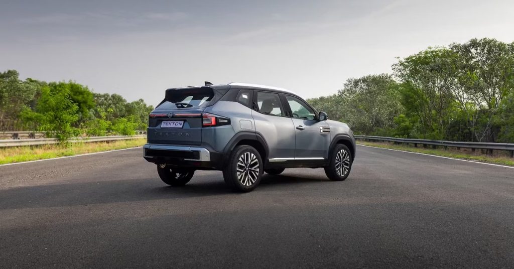 Nissan Tekton